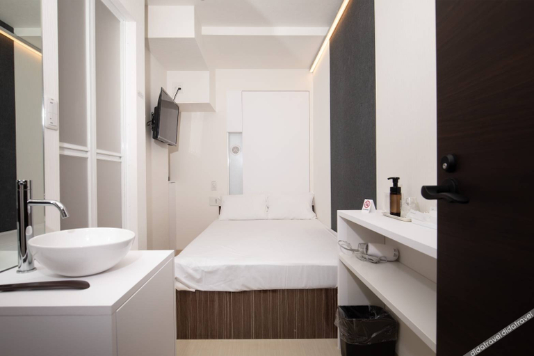 Bathroom 4, Petit Hotel Toujours Akihabara, Chiyoda