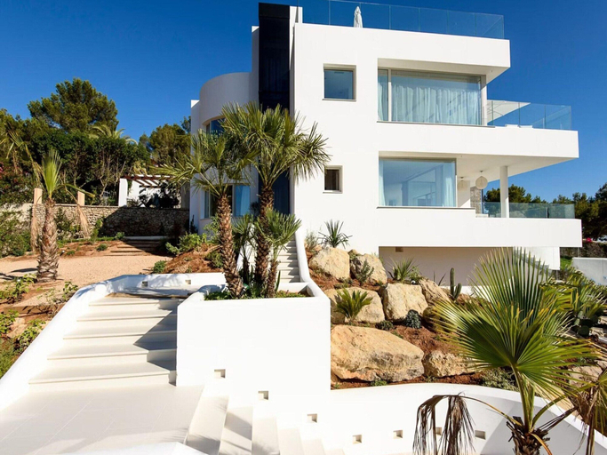Exterior 5, Charming Villa in Delightful Gateway, Baleares