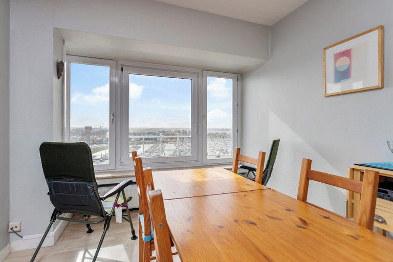 Others 3, Flat in Blankenberge With Marina Views, West-Vlaanderen