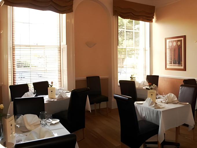 Food & Drinks 3, Lysses House Hotel, Hampshire