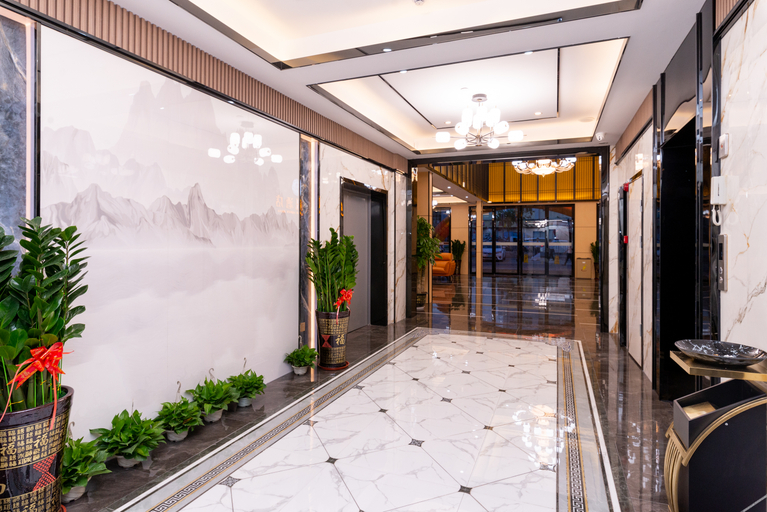 Others 5, DingShang Hotel, Dongguan