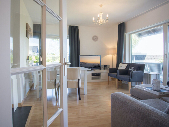 Dining 4, Moderne Wohnung Mitten in Winterberg mit Balkon, Hochsauerlandkreis
