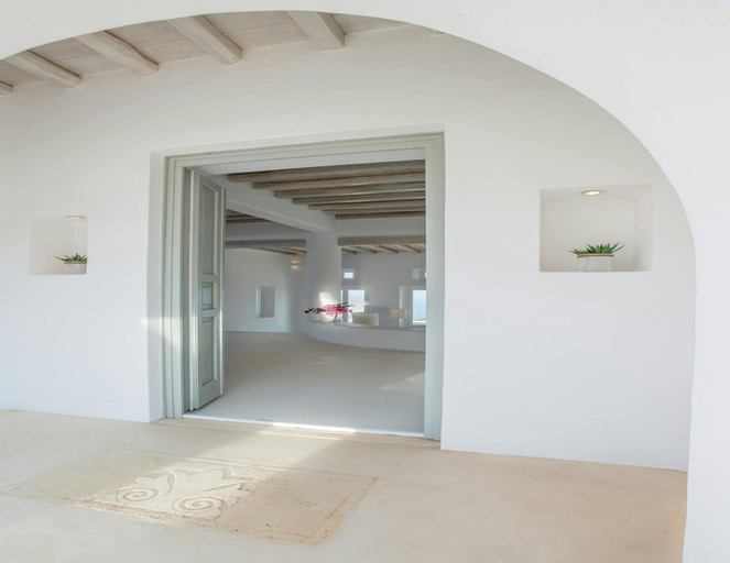 Reception 2, Elegant Villa With View, South Aegean
