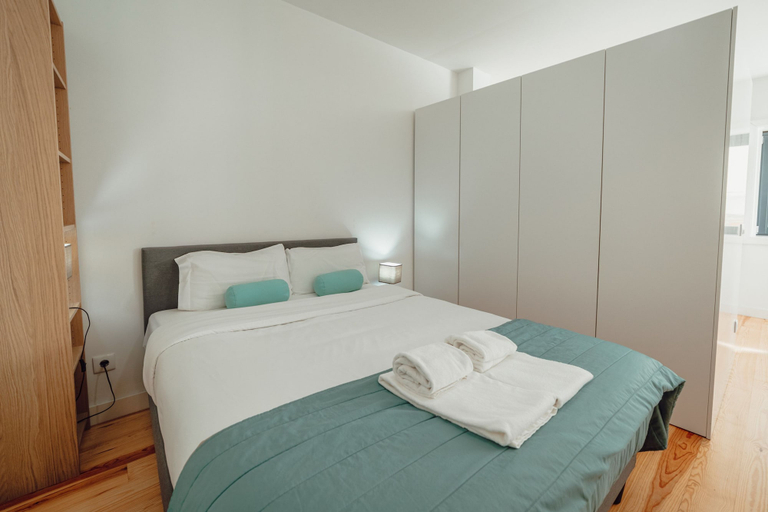 Room 3, Downtown Sunny Apartment by Vacationy, Porto