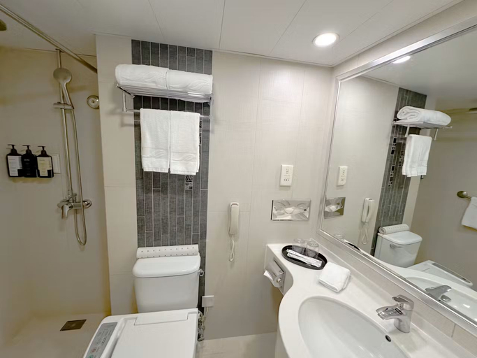 Bedroom 5, South Pacific Hotel, Hong Kong Island
