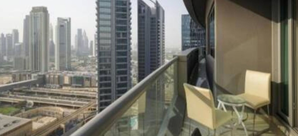 Room 2, Majestic3br in Maison Mallstreet, Dubai