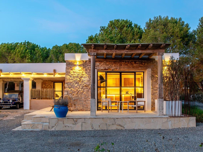 Exterior 5, Impressive Farmhouse With Pool, Baleares