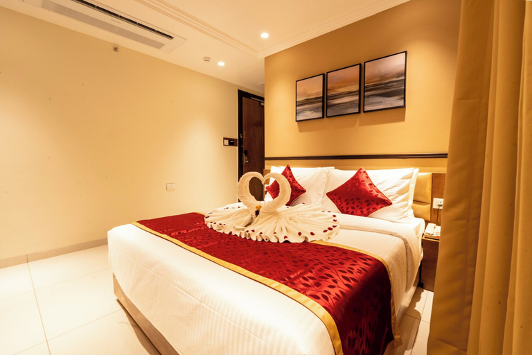 Bedroom 2, Ramee Tarang Hotel Indore, Indore