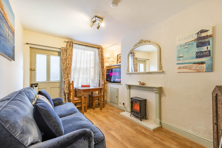 Room 2, Host Stay Fishermans Cottage, Norfolk