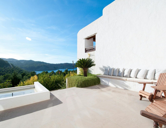 Balcony 4, Amazing Villa With Swimming Pool, Alicante