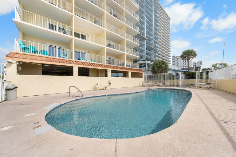 Sport & Beauty 4, Clearwater 2d 2 Bedroom Condo, Baldwin