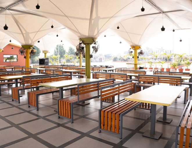 Food & Drinks, Fame Food Sayla, Surendranagar