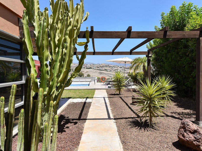 Garden 2, Holiday Home in Maspalomas, Las Palmas