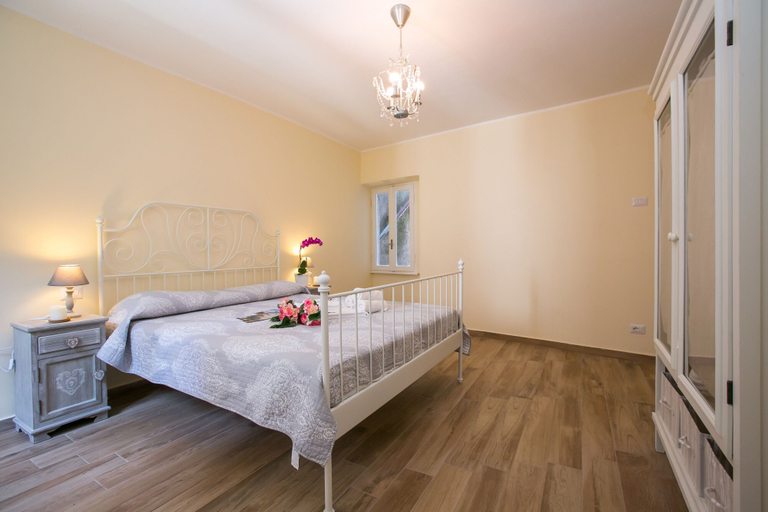 Room 2, Plesio Rustico Panoramica, Como