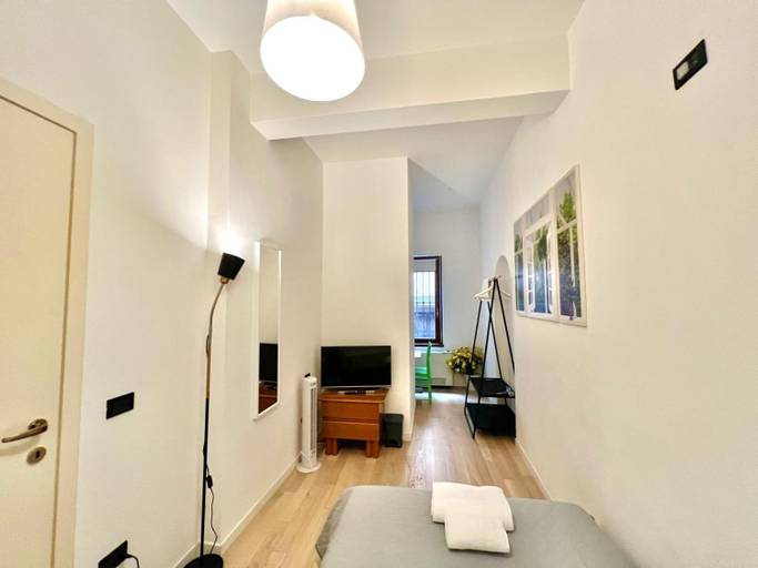 Others 5, Bergamoincenter, Bergamo