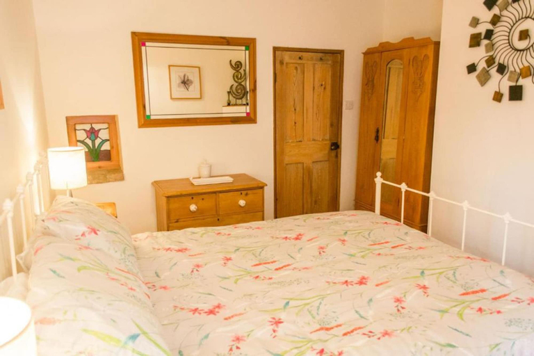 Room 5, Host Stay Shoemakers Cottage, Norfolk