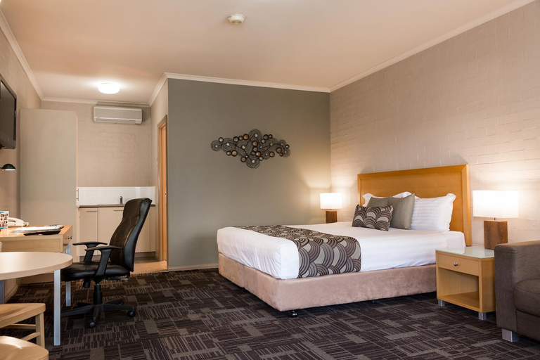 Bedroom 6