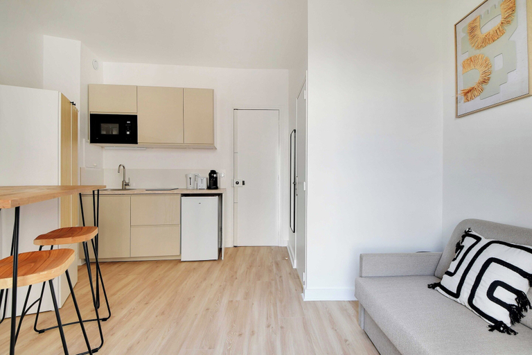Living area 5, Pleasant Studio - 2P - Gateway to Paris/malakoff, Hauts-de-Seine