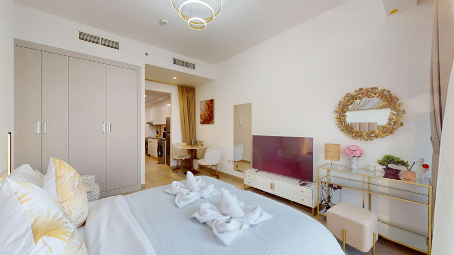 Room 2, JVC - Bloom Tower B 1808, Dubai