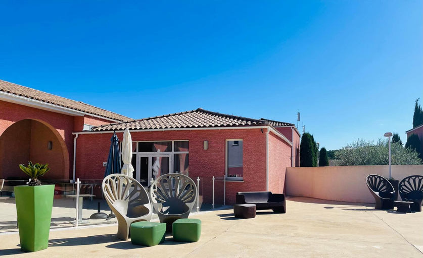 Public Area, Terres de France - Le Domaine de Bacchus, Hérault