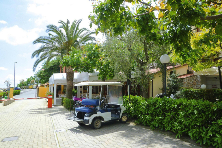 Others 5, Apartment in Pietra Ligure, Savona