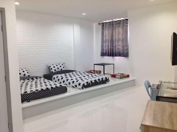 Bedroom 15
