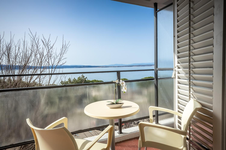 Others 3, Hotel Zagreb, Crikvenica