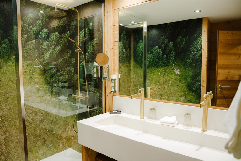 Bathroom 9