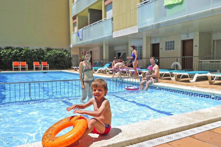 Pool 5, Apartment in Calafell With a Shared Pool, Tarragona