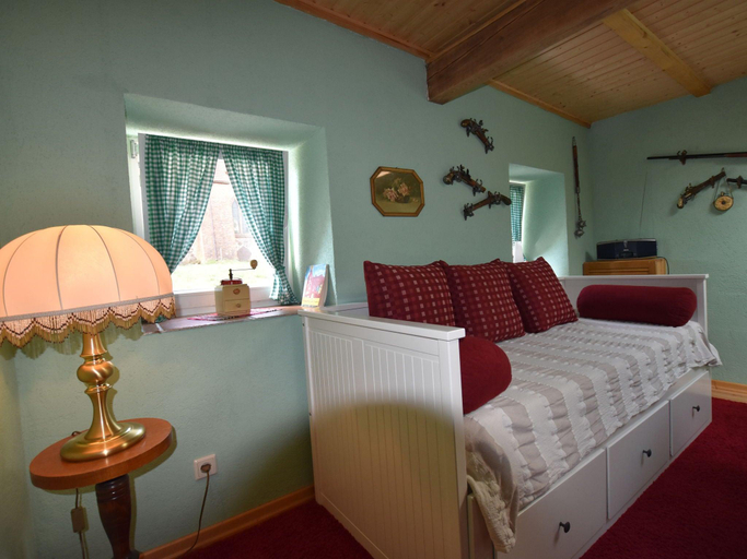 Bedroom, Ribnitz-Damgarten Apartments, Vorpommern-Rügen