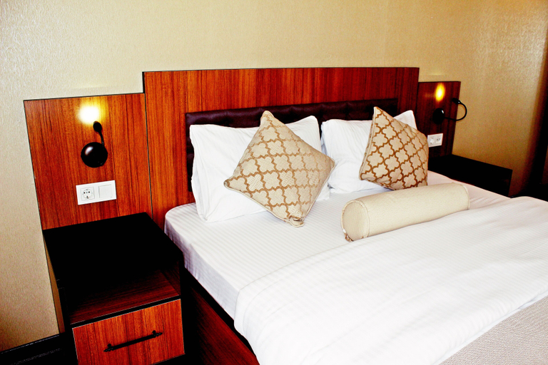 Bedroom 2, Green Palmiye Hotel, Avcılar