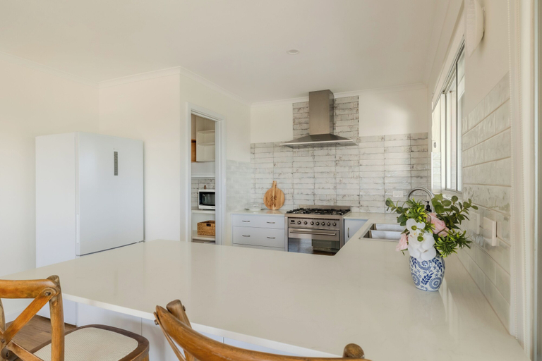 Dining Room 16