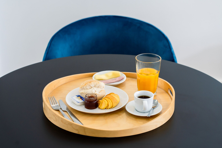 Food & Drinks, Feel Porto Lapa Collection Flat 1 1, Porto