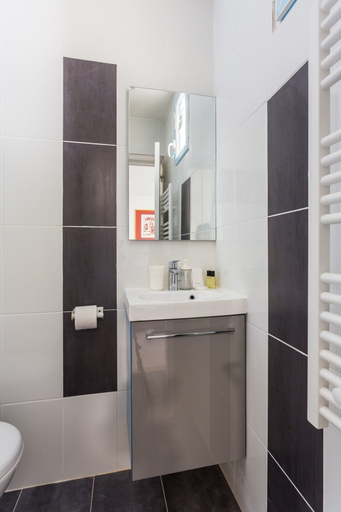 Bathroom 2, Cosy Studio for 2 Persons - Malakoff, Hauts-de-Seine