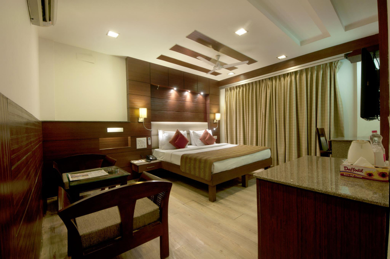Bedroom 3, Hotel Amaltas International, West