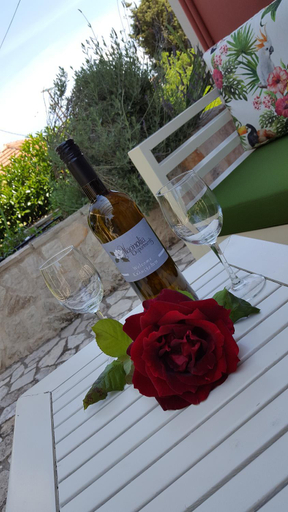 Food & Drinks, Magnolia Apartments, Ionian Islands