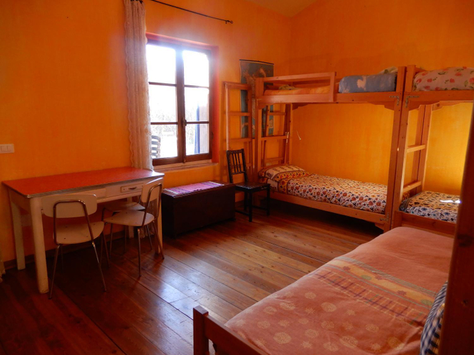 Bedroom 6