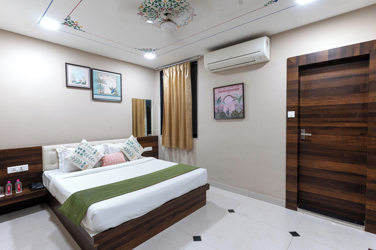 Bedroom 1, Rawla Udaipur, Udaipur