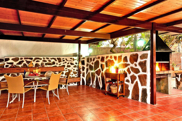 Food & Drinks 5, Villa With Pool and Beautiful Architecture, Las Palmas
