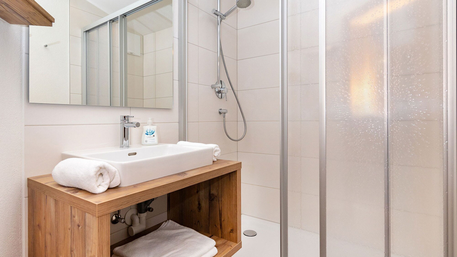 Room 2, Landhaus Simone - Bergzauber - Joker Card, Zell am See