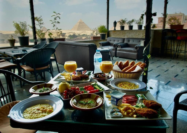 Food & Drinks 4, Topaz Pyramids view inn, Al-Ahram