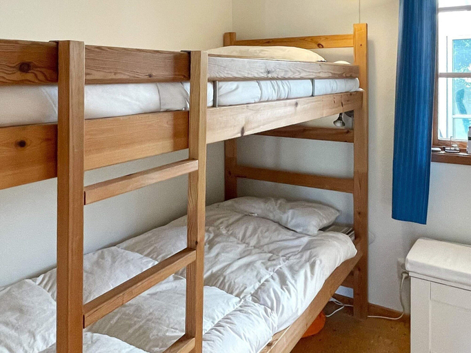 Room 5, 8 Person Holiday Home in Borgholm, Borgholm