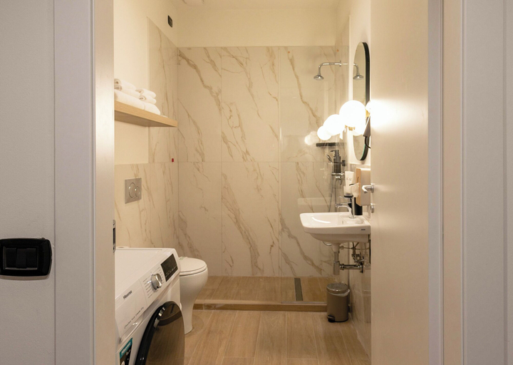 Bathroom 3, Aiello Hotels - CityLife Apartments, Milano