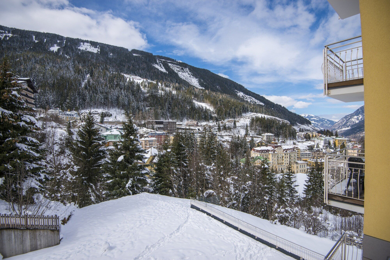 View from property 3, Apartment Bad Gastein Near Ski Lifts, Sankt Johann im Pongau
