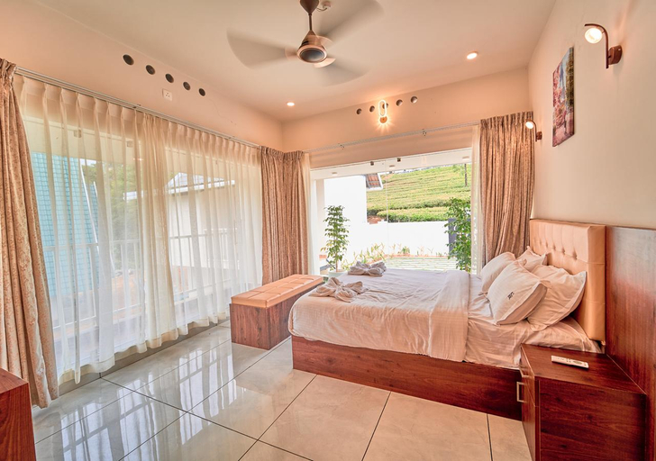 Bedroom 3, Glen Castle Vagamon by VOYE HOMES, Idukki
