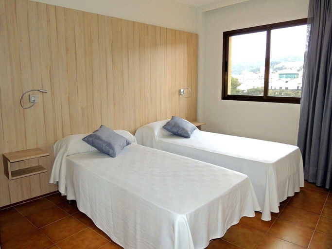 Bedroom 2, Aparthotel Tossa Park in Tossa de Mar Near Beach, Girona