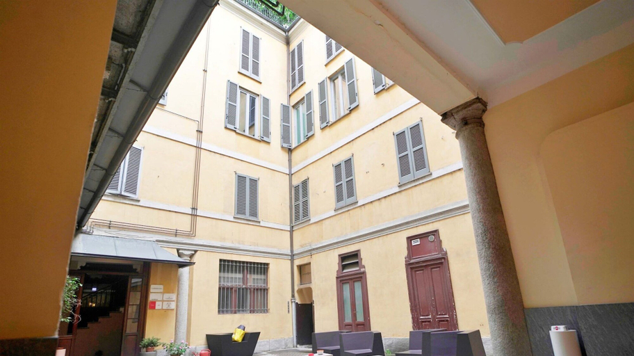 Exterior 3, The house of Corso Venezia 24, Milano