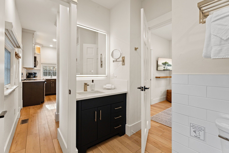 Bathroom 4, Chic Luxury Retreat in Old Town Walk Everywhere!, Larimer
