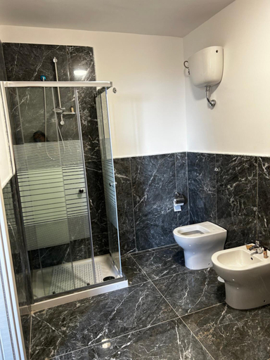 Bathroom 3, Le Sette Punte, Napoli