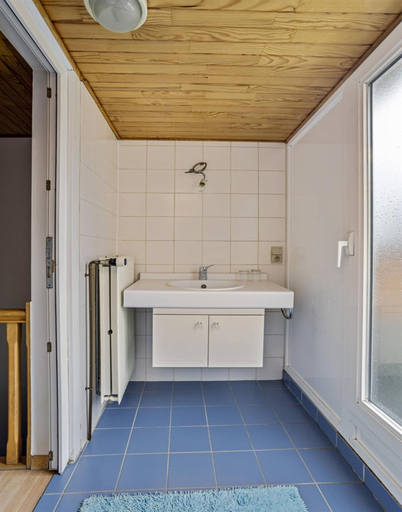 Bathroom 5, Apartment in Blankenberge Near Sea Dyke, West-Vlaanderen